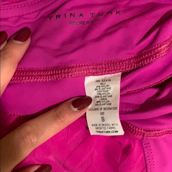 NWOT Trina Turk Activewear - Size Small - Picture 3 of 5